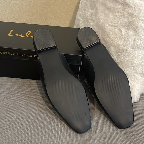 NWT Wilsa Black Slide-On Loafers - Picture 4 of 4
